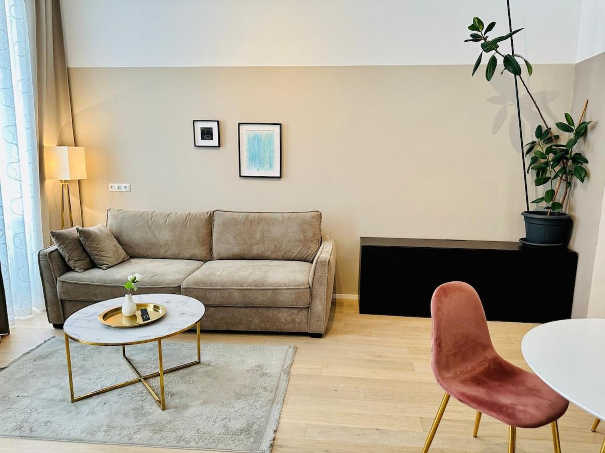 Panda Apartment
